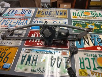 10-12 Chevy Colorado Front wiper Linkage W Motor Genuine
