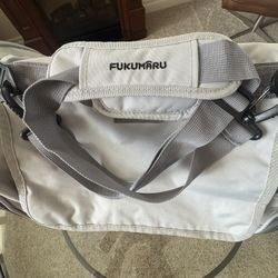 Dog / Cat Carrier New Without Tags for Smaller Dogs / Cats.