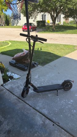 VOLPAM Electric Scooter, 350W/500W/800W/1000W/250W Powerful Motor & 19/22/ 9 MPH Top Speed, 16-28-10 Miles Long Range, Folding E Scooter Choice