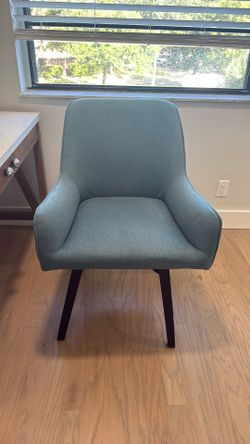Desk chair