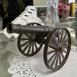 Cast Iron Canon Moving Wheels
