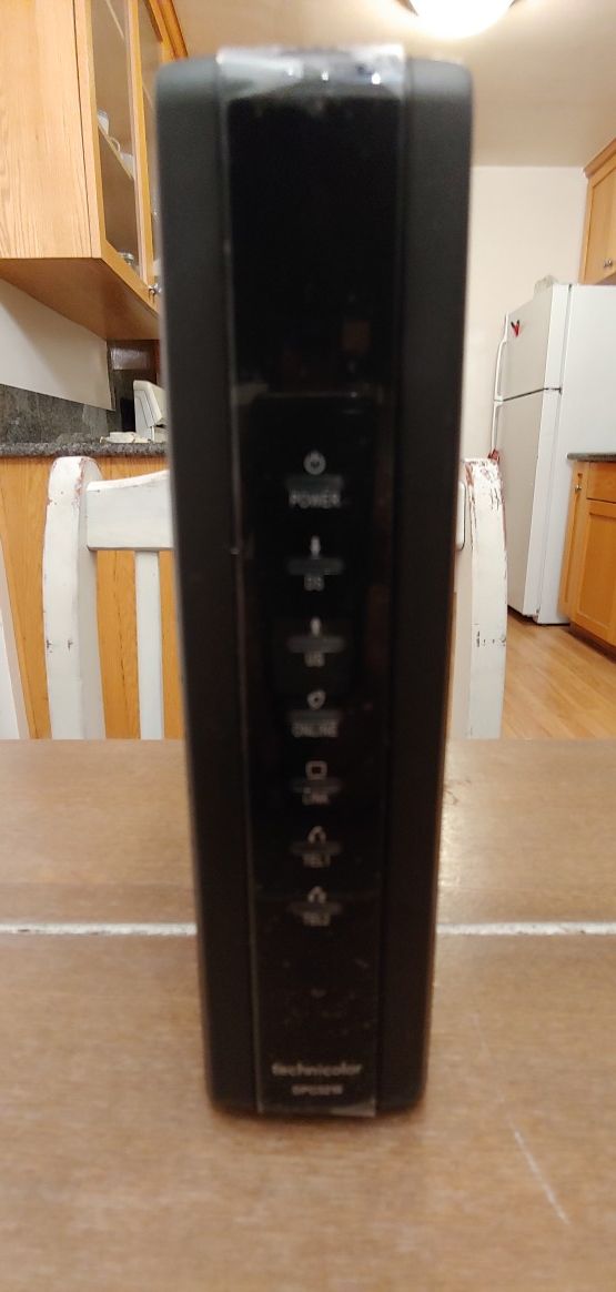 Technicolor DPC3216 Cable Modem - Used in Working Order (modem and adapter only)