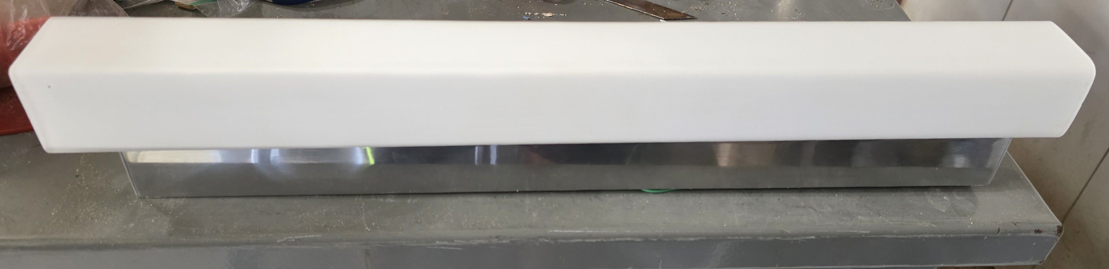 Eureka T5 Vanity Light