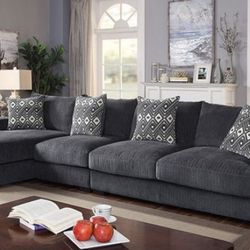 Brand New Grey Plush Chenille Sectional Sofa (Pillows Included)