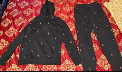 Jordan essential holiday jumpman hoodie and sweats