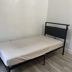 Full Bed Black Bed Frame w/ Mattress 