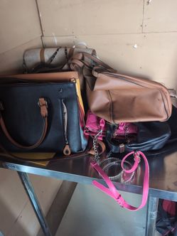 Lots of handbags/purses give me a price!