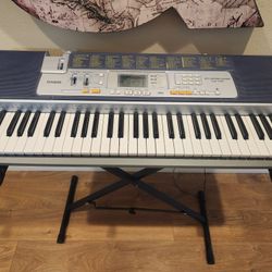 Casio LK-110 Keyboard and Stand