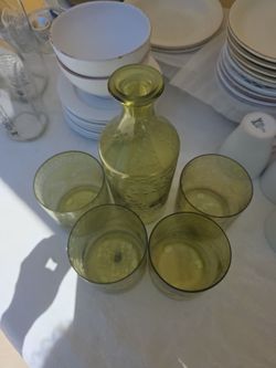 Water glass set