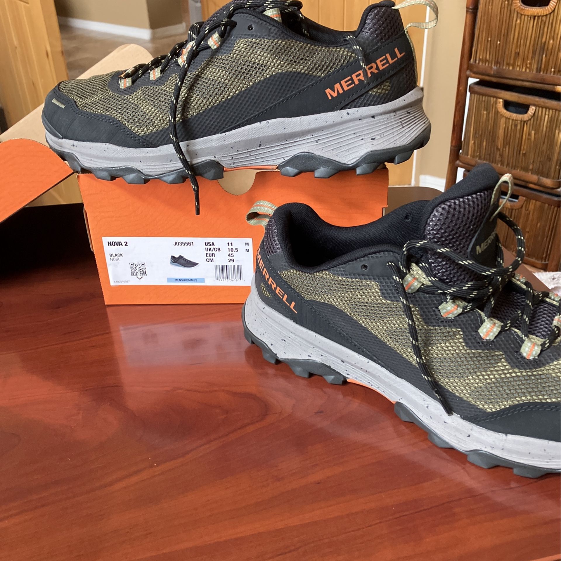 Merrill Nova 2  Mens Size 11 For Sale