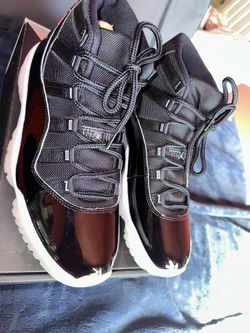 AIRJORDAN 11 RETRO JUBILEE Size 12