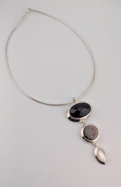 ✨ ELLE Sterling Silver Statement Necklace – 16" ✨