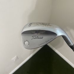 Right Handed Titleist Sm4 60 Degree Wedge 