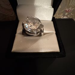 Vintage 18k Gold Plated Ring Size 6.5