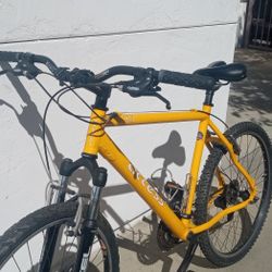 Tall access XRC Mountain 🏔️ Bike 🚲