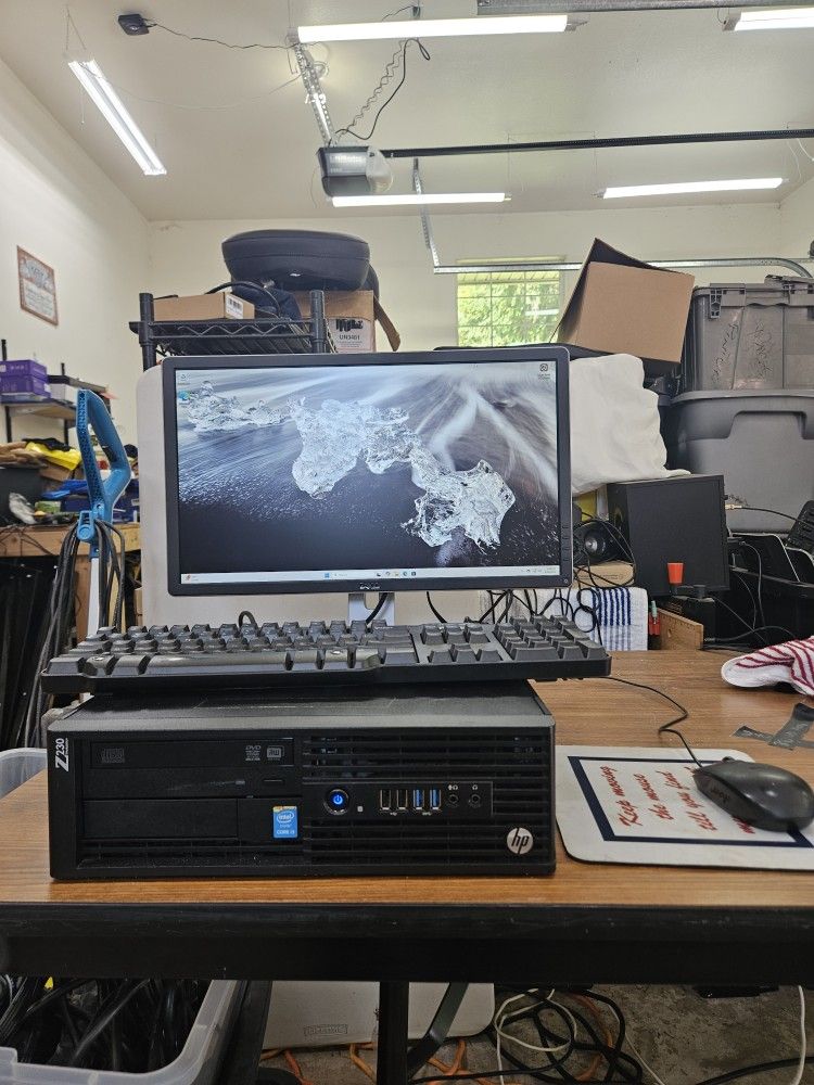 Hp Z230 Complete Computer System 