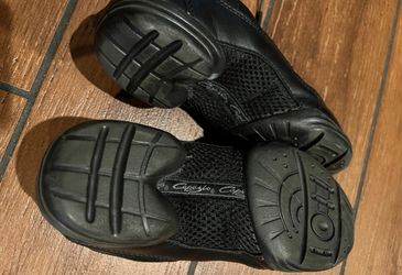 Dance Shoes