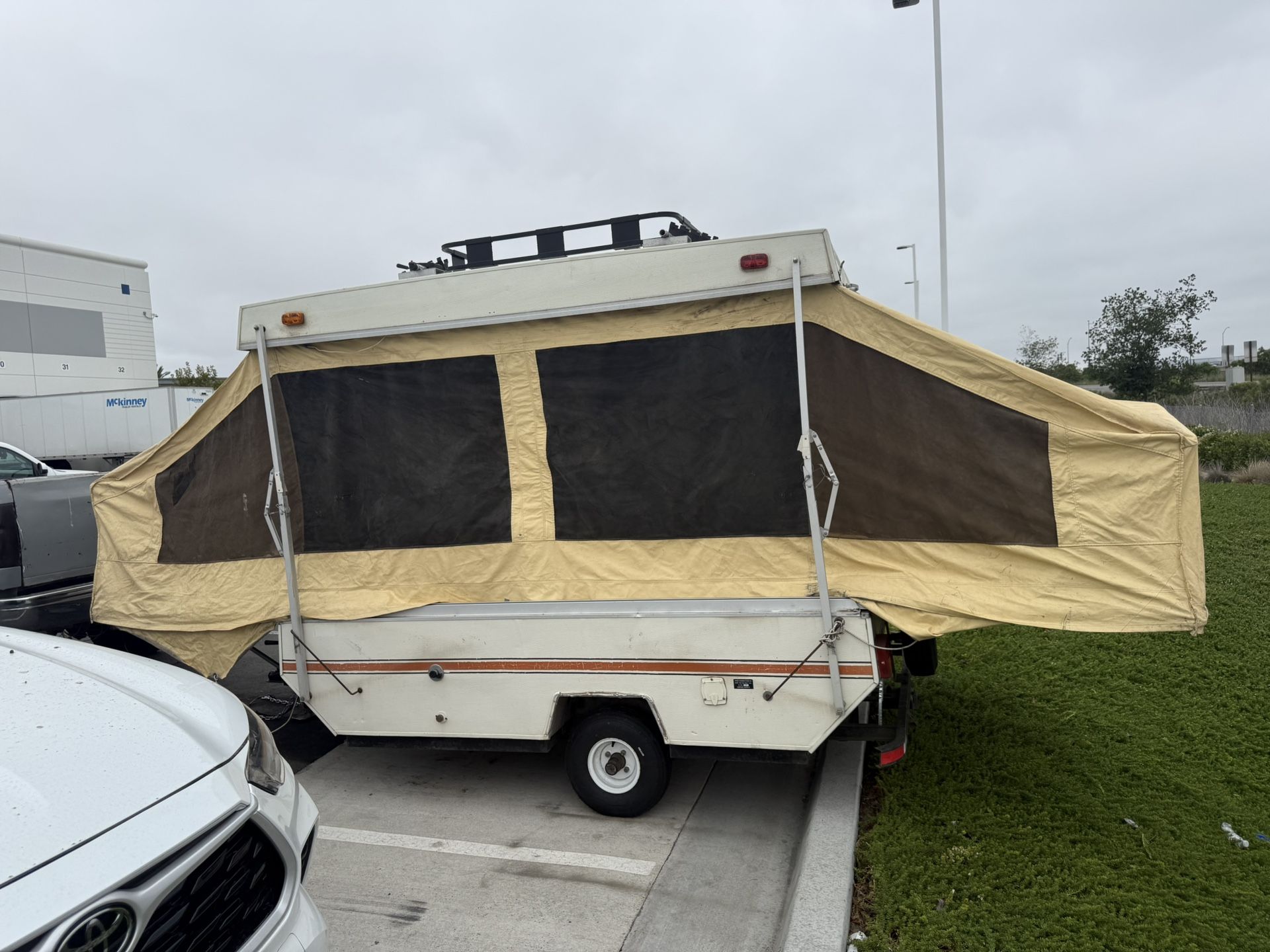 RV Palomino 84