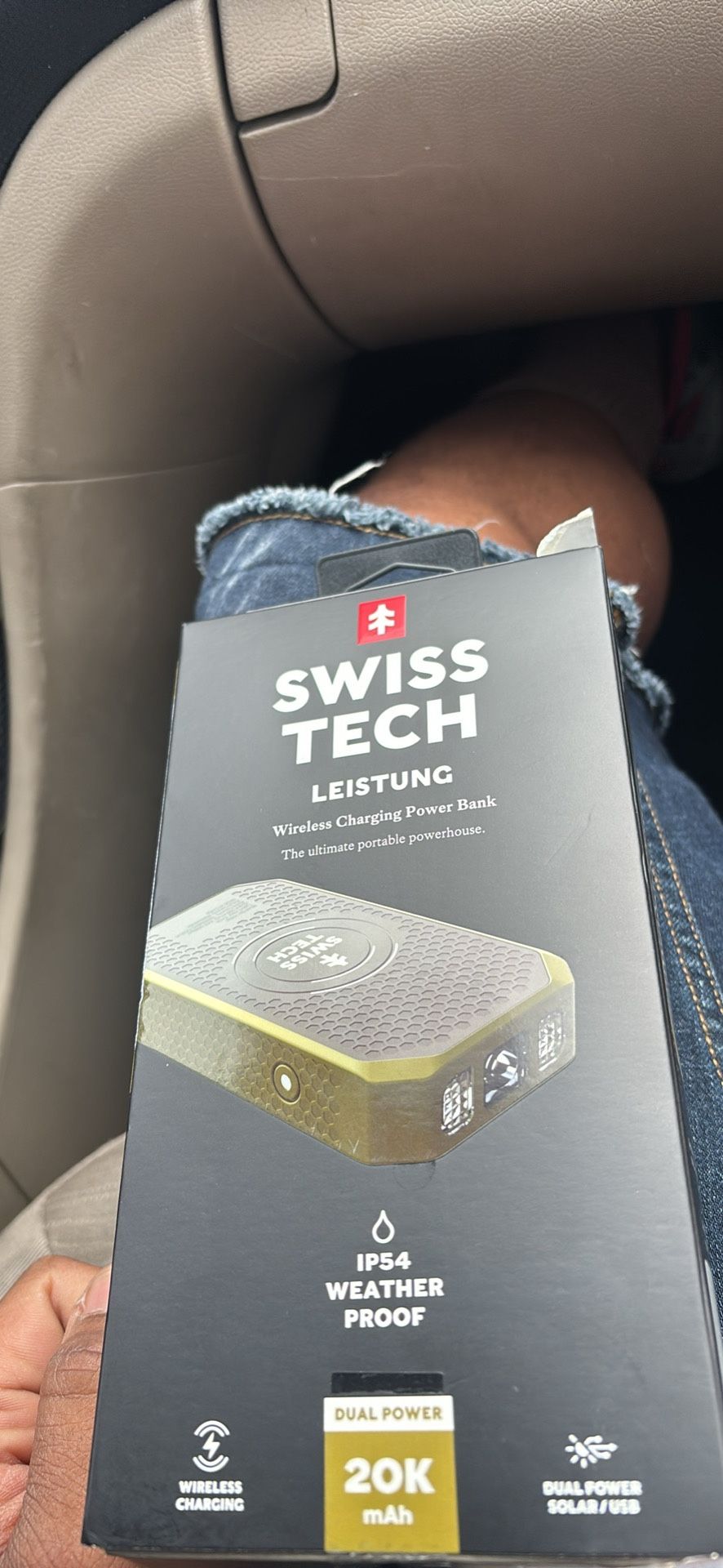 Swiss Tech Wireless Power Bank
