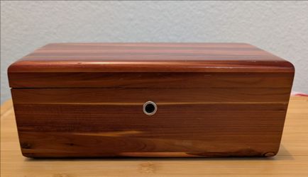 Vintage Lane Mini Cedar Chest Wood Box Goldeen's Furn. San Jose Mountain View