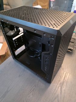 Cooler Master PC Case - MasterBox Q300L + 3 Fans