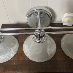 Stylish Bathroom Vanity Lighting With Chrome Finish 