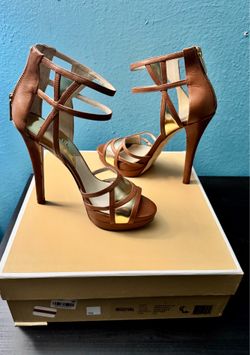 women's  size 7 Michael Kors heels