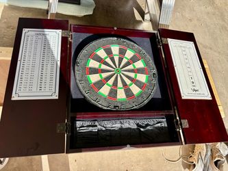 Dart cabinet with board