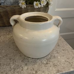 Vintage Crock/pot $15