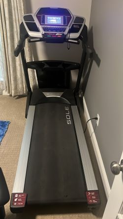 Sole F80 Treadmill