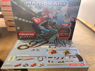 🏎️ FOR SALE: Mario Kart Slot Racing Set! 🏁 $75/OBO