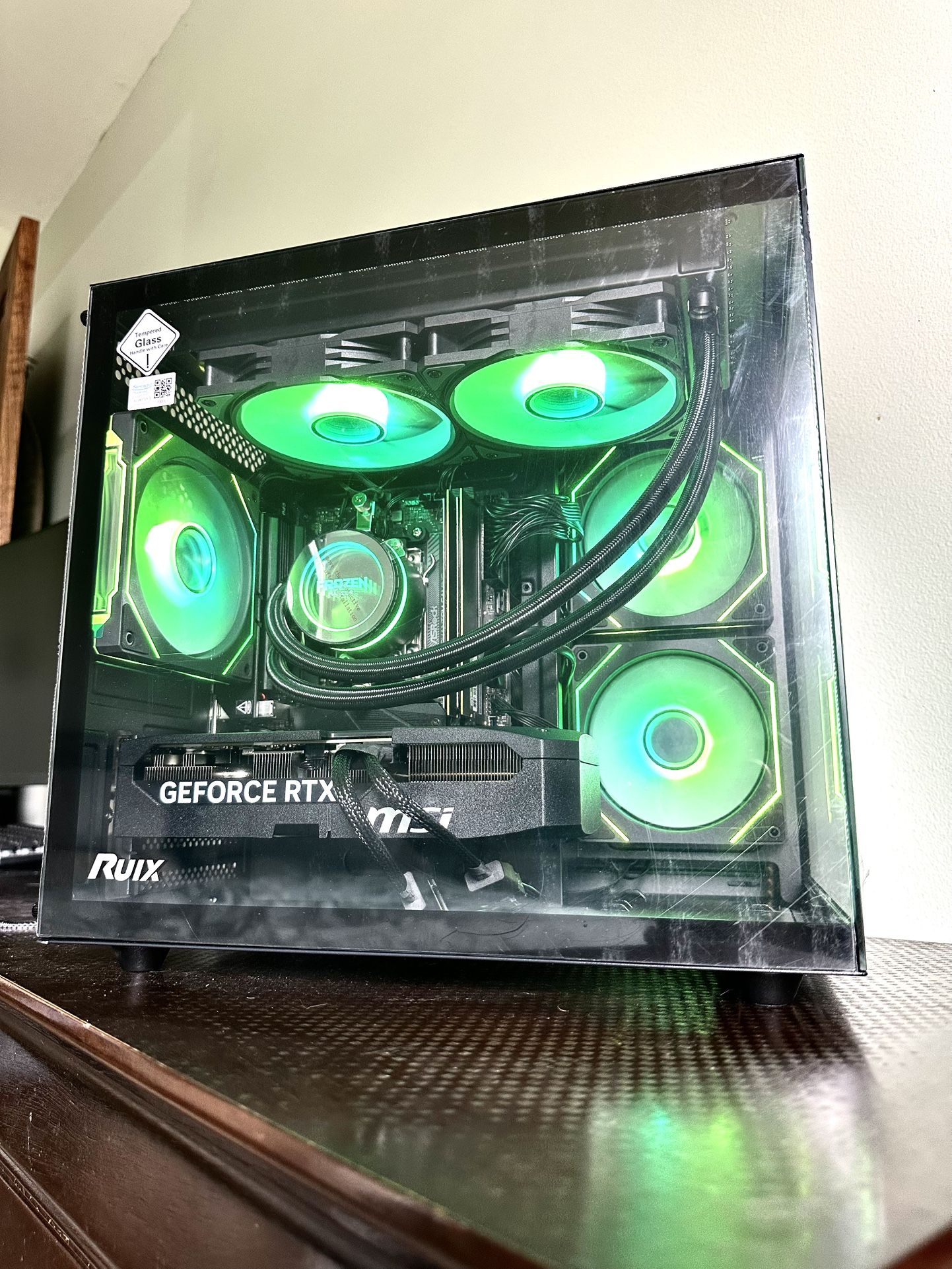 BRAND NEW RTX 5070 Custom Gaming PC With R5 7500f + 32GB Ram + 2tb Storage