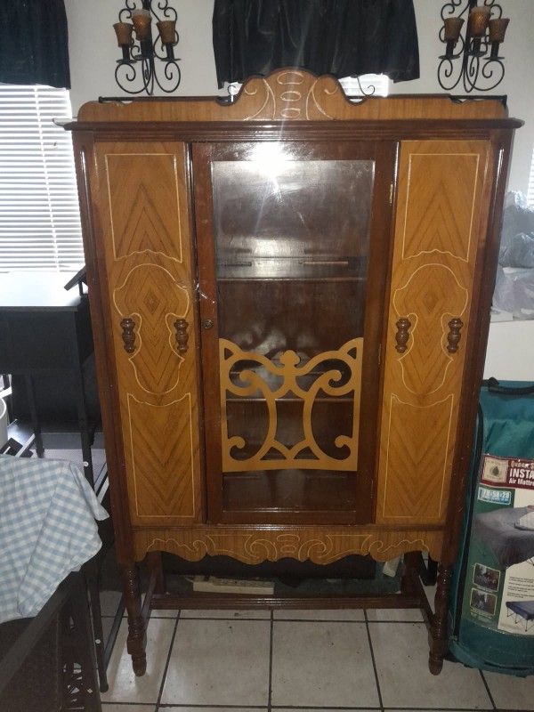Antique 1920's China Cabinet