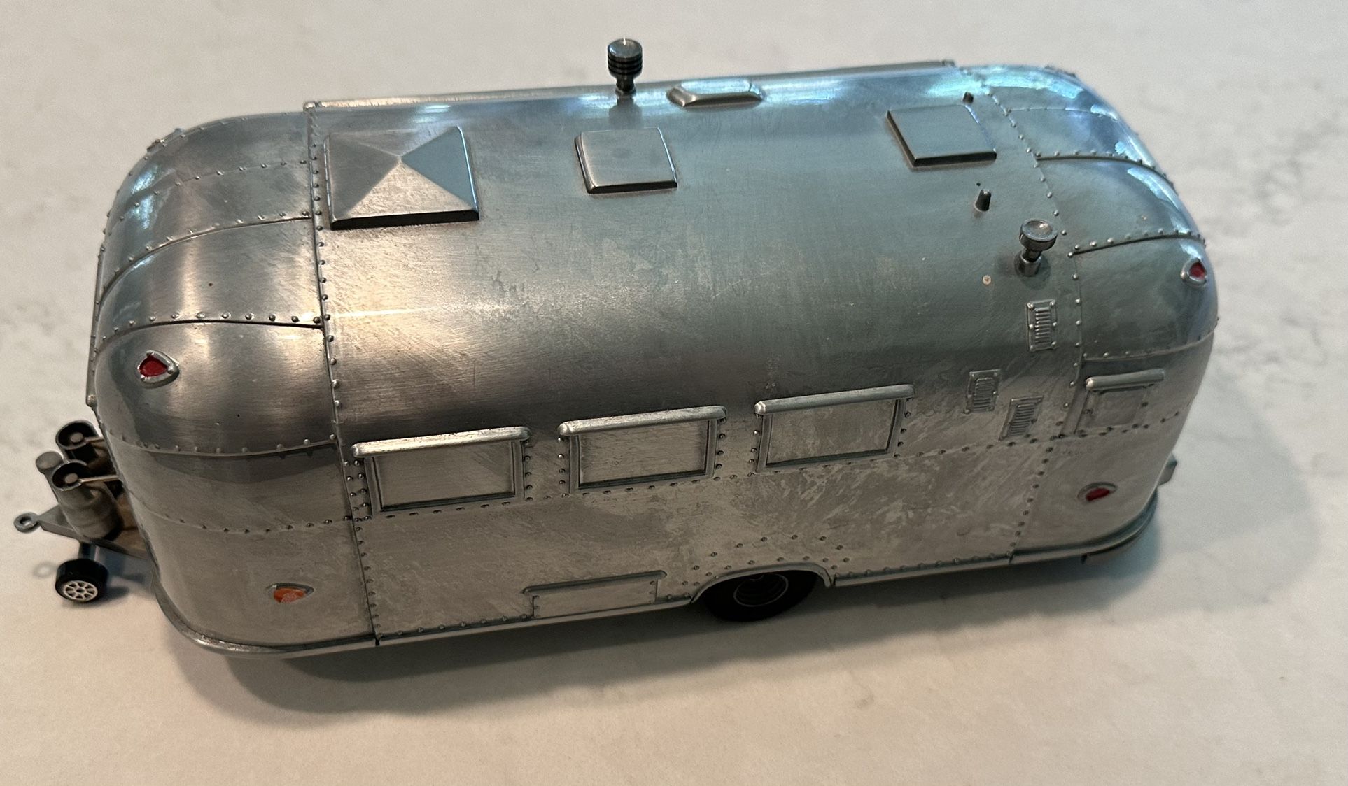 Pottery Barn Airstream Flying Cloud Die Cast Model Travel Trailer 1:18 Scale