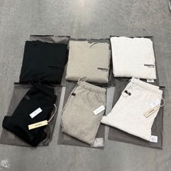 Men’s Essentials Sets 