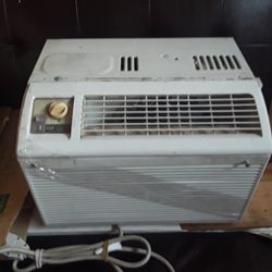 TCL 5000 BTU AC
