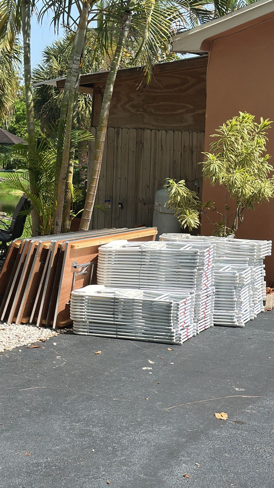 Tents Tables And Chairs