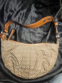 Coach Signature Canvas Hobo Shoulder Bag