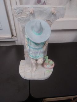 Statue