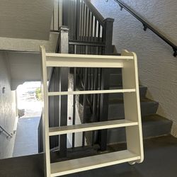 Free Standing Book/ Display Shelf