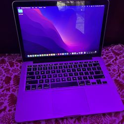 Macbook Pro 2024 14’ (Charger Included)