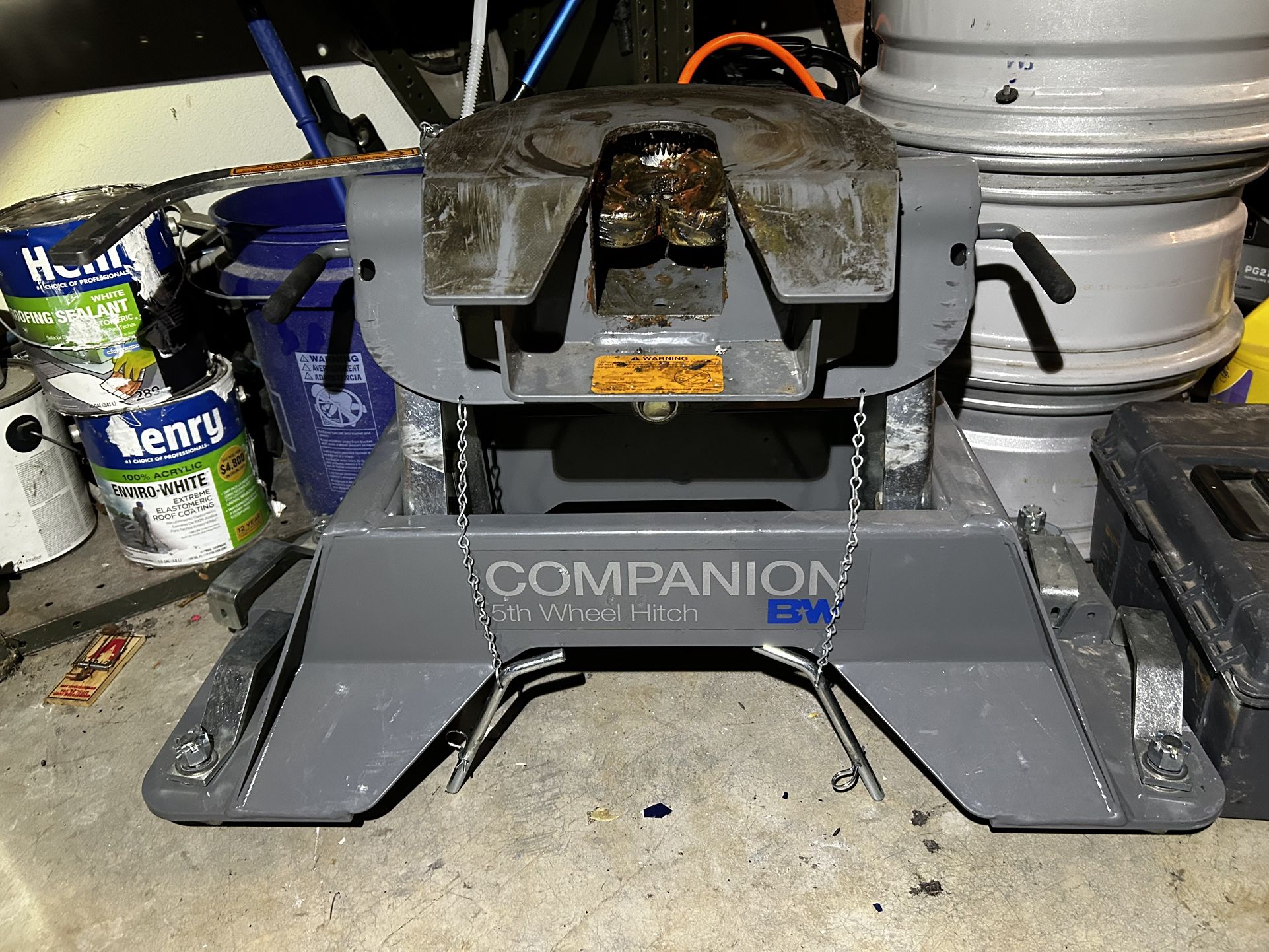 B&w Fifth Wheel For Puck System Ford