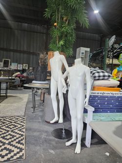 Child and wonen Mannequins