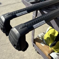 Thule/Yakima Cross Bars 55”