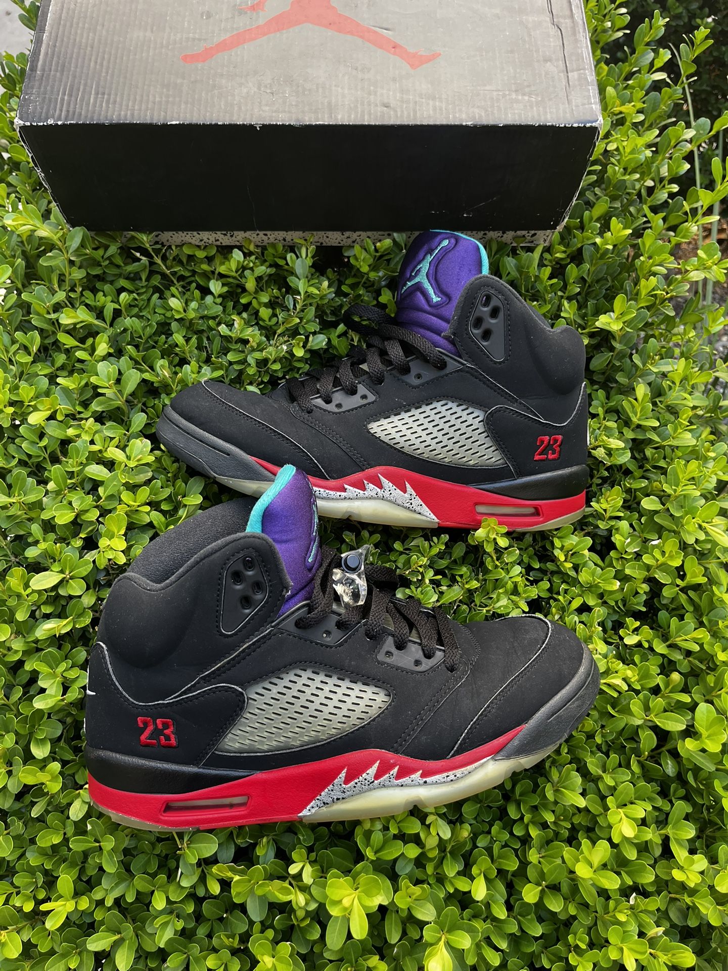 Size 10 - Jordan 5 Retro Top 3 Black 2020