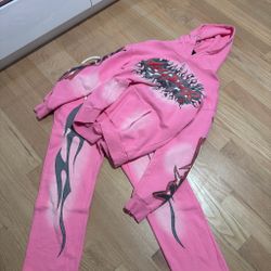 Size small Hellstar pink sweatsuit