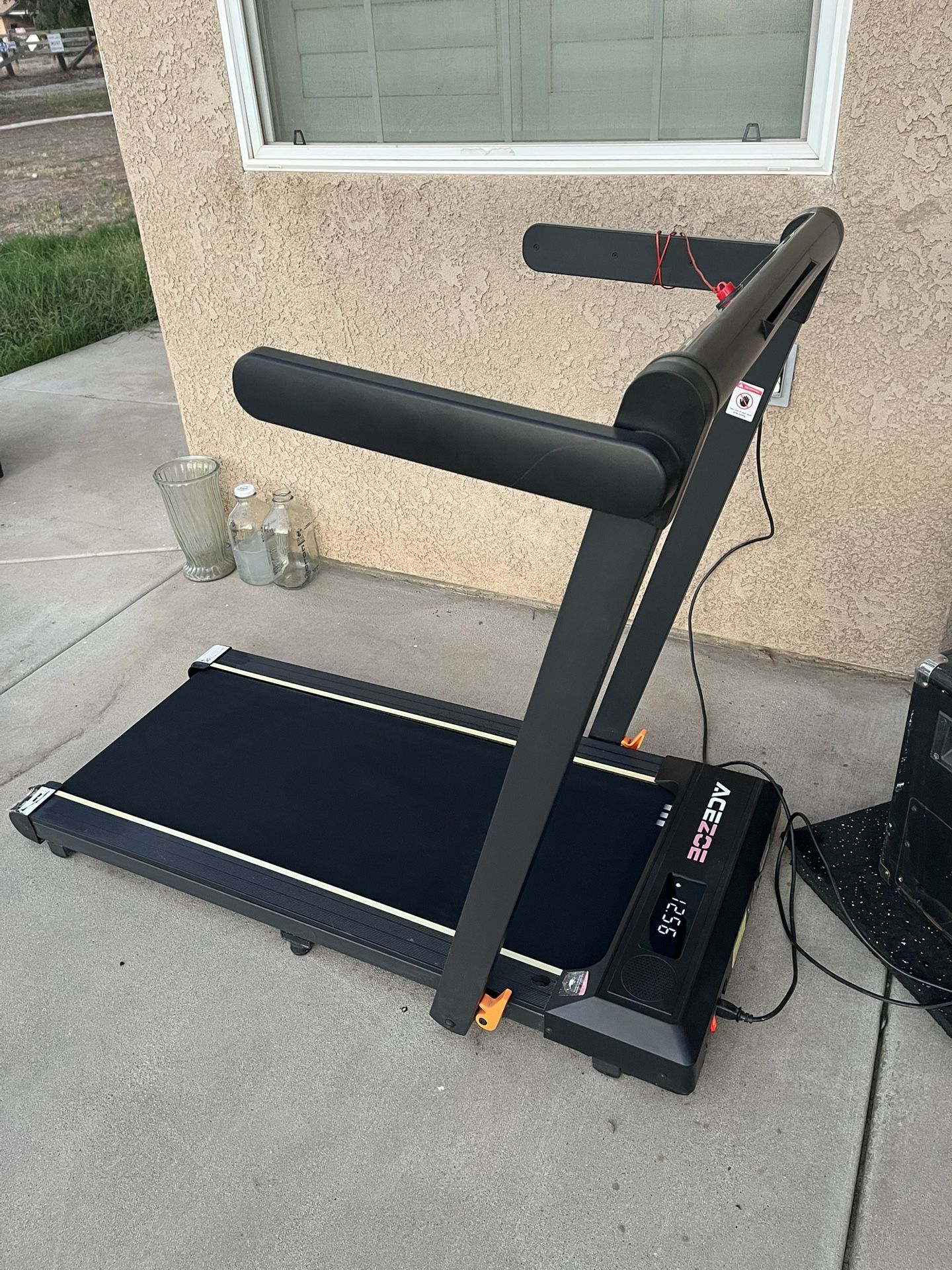 Ace Zoe Treadmill