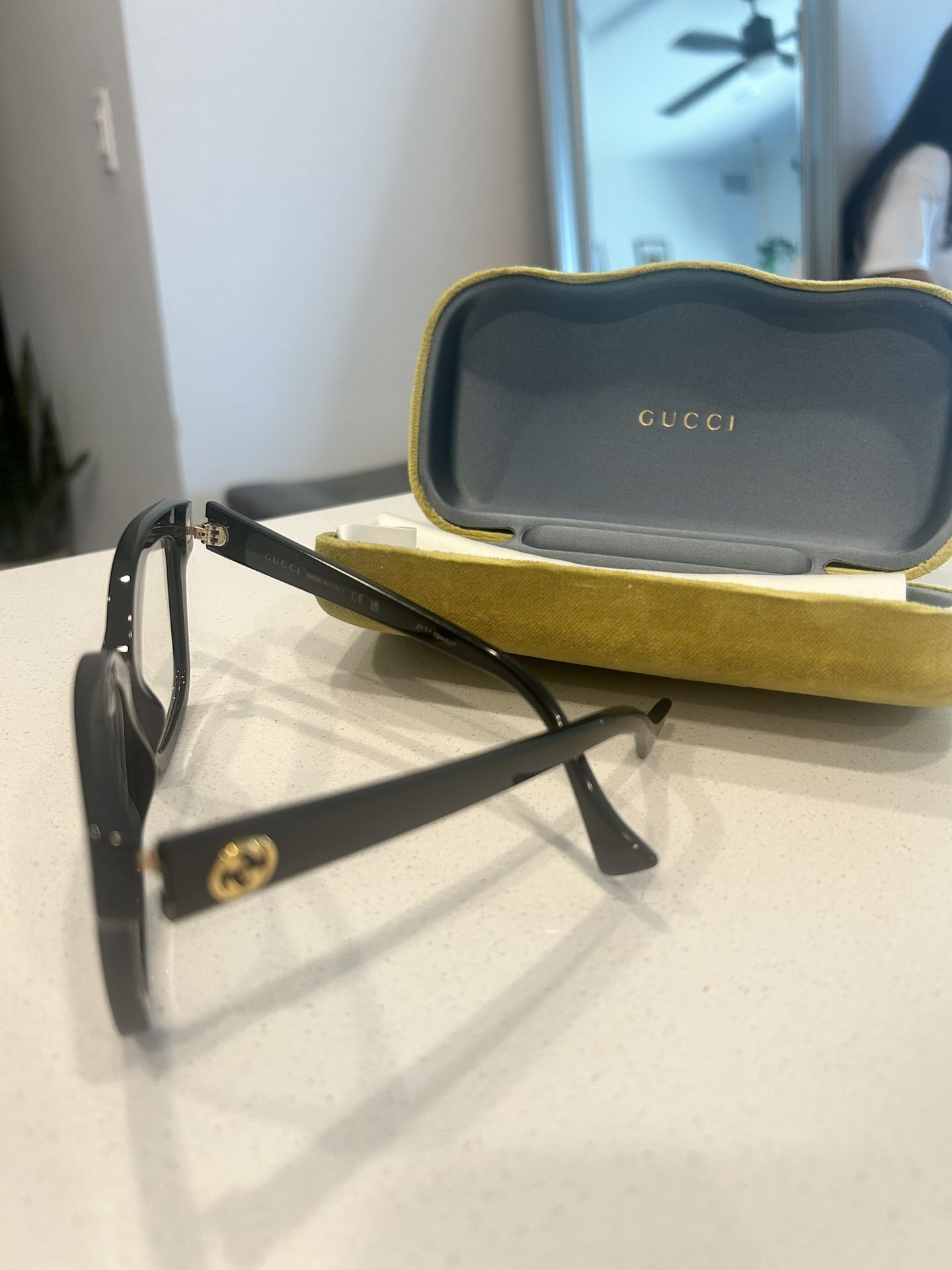 Gucci Frame