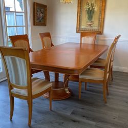 Gorgeous Excellent Quality Italian Dinning Set With 6 Chairs