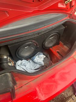 2 -10s with box and amp